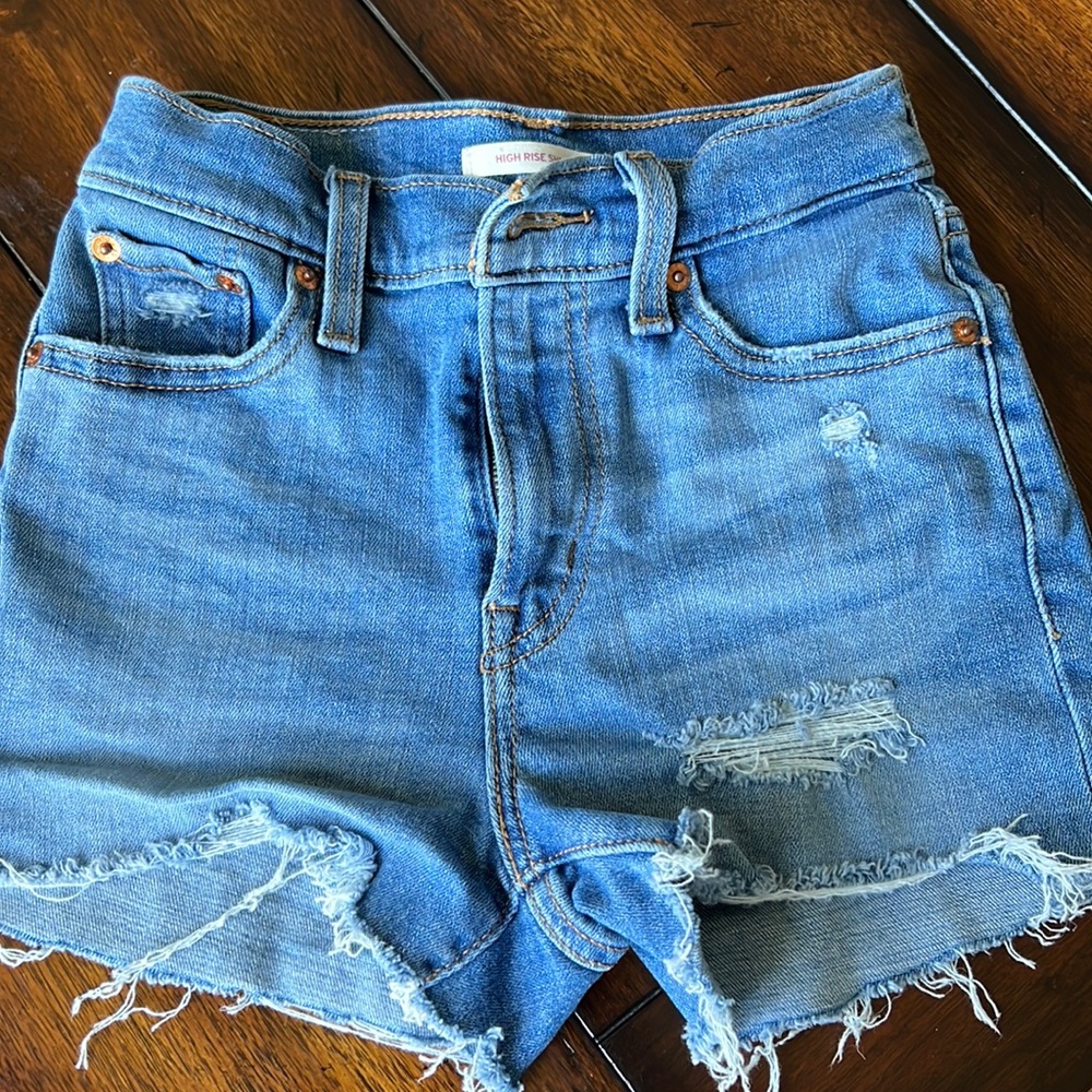 Levi High Rise Shorts
